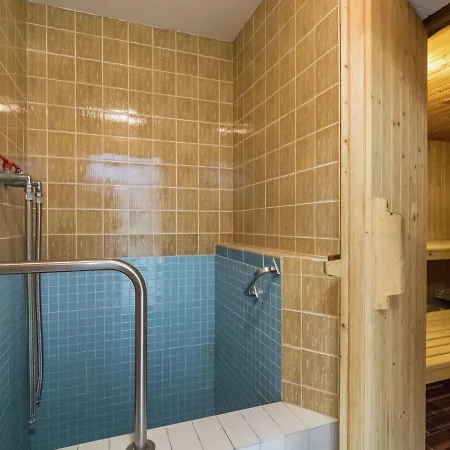 Quaint With Sauna