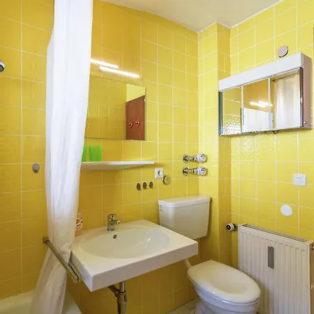 Quaint With Sauna شقة *